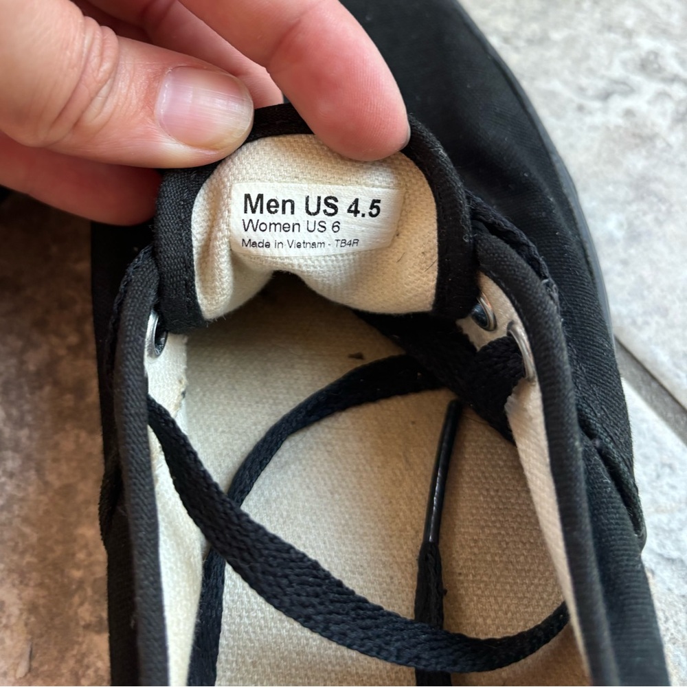 Classic Vans - Picture 6 of 6